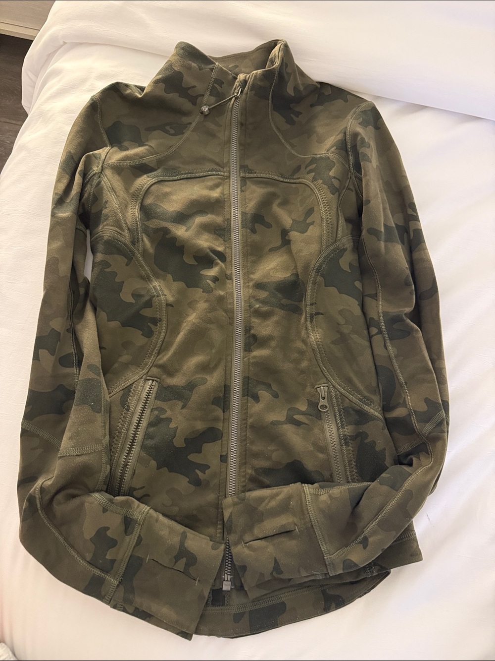 Lululemon align Camo Jacket - Olive Green